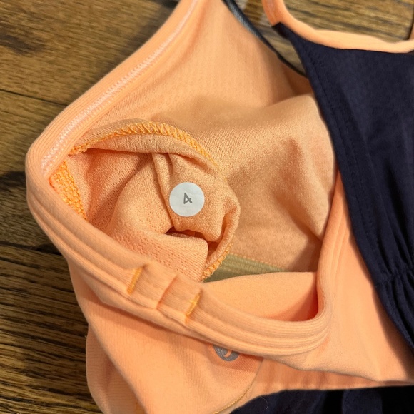 Lululemon Tank - Picture 4 of 4